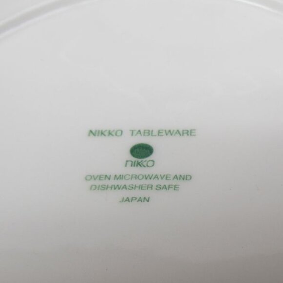 2 - NIKKO China BLUE PEONY 7 3/4 Inch Salad Plates - Picture 4 of 5